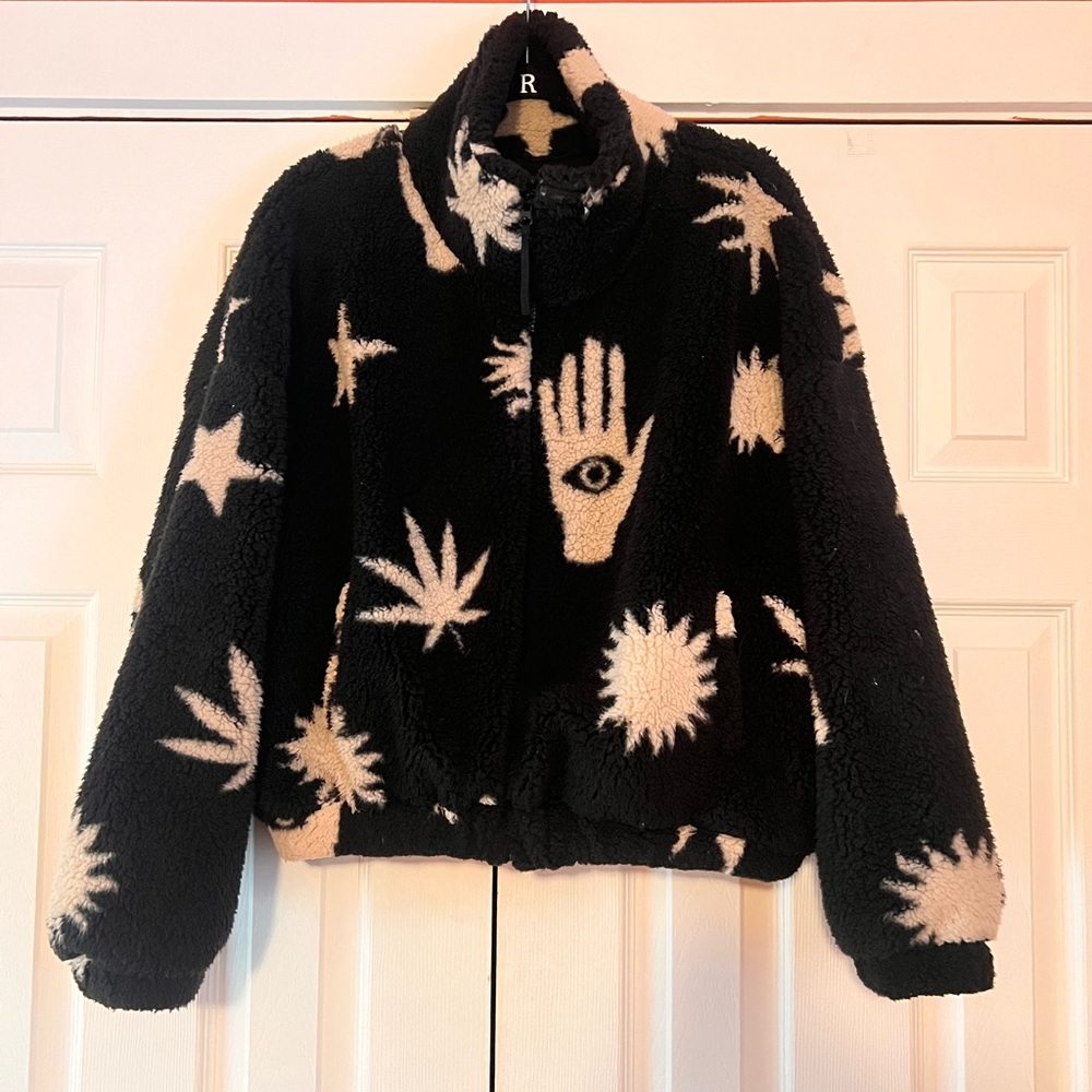 Mystical Black and Cream Fleece Jacket